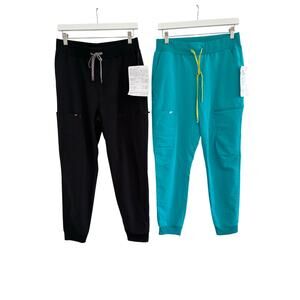 NWT Fabletics Lot of 2 Womens Medium Short On Call High Rise Joggers READ